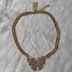 Natasha Gold Necklace with Butterfly Pendant